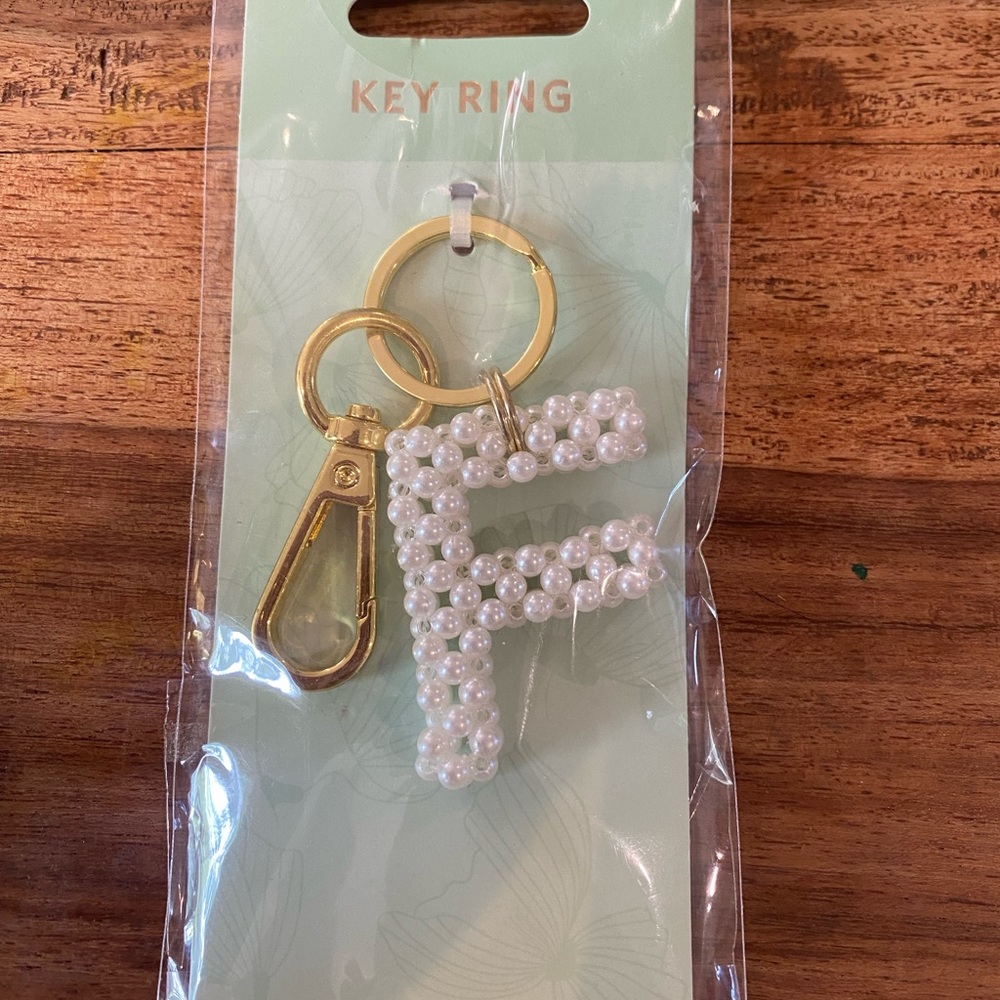 Letter F pearly key chain NWT